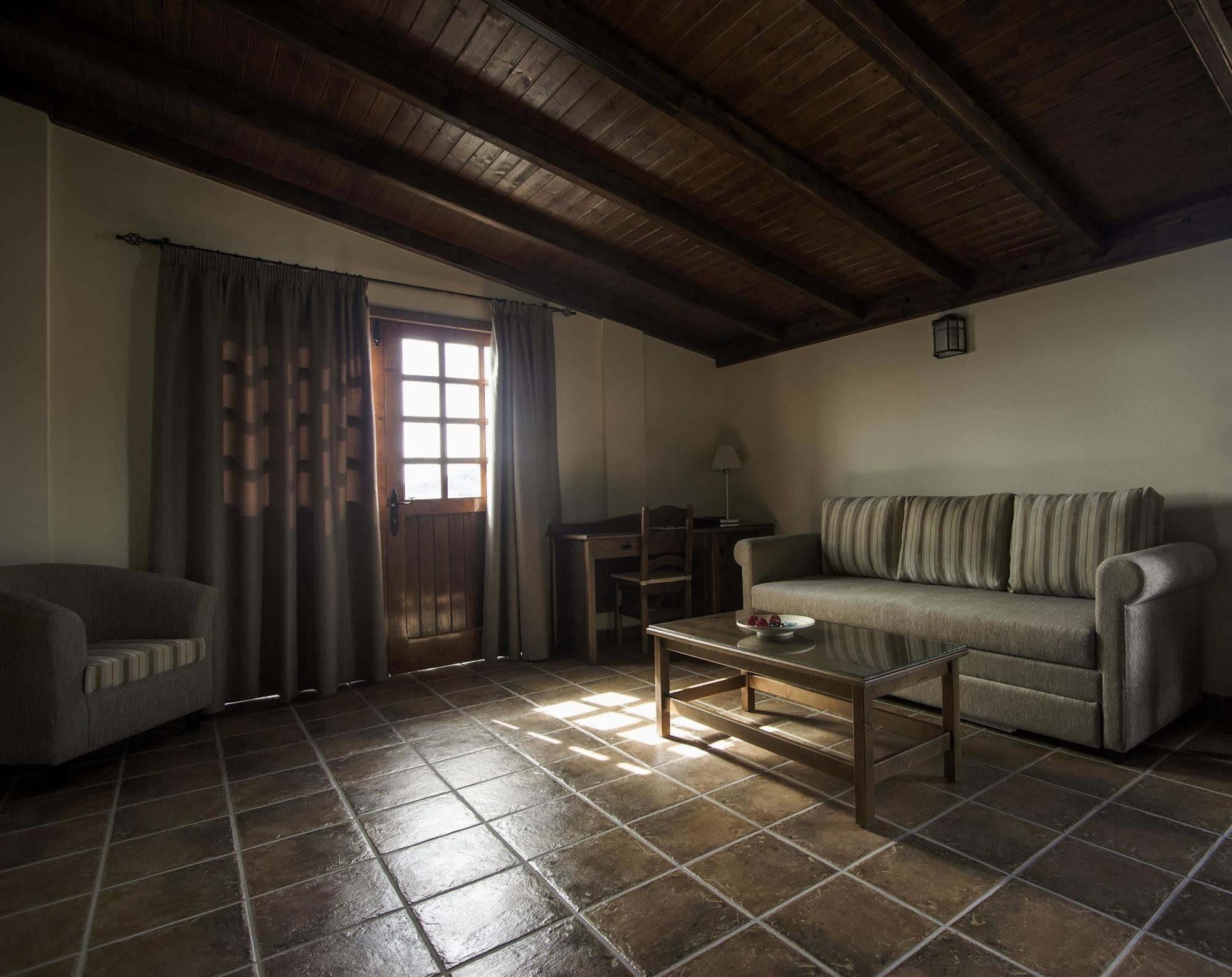 Hotel Melva Suite Firgas Екстер'єр фото